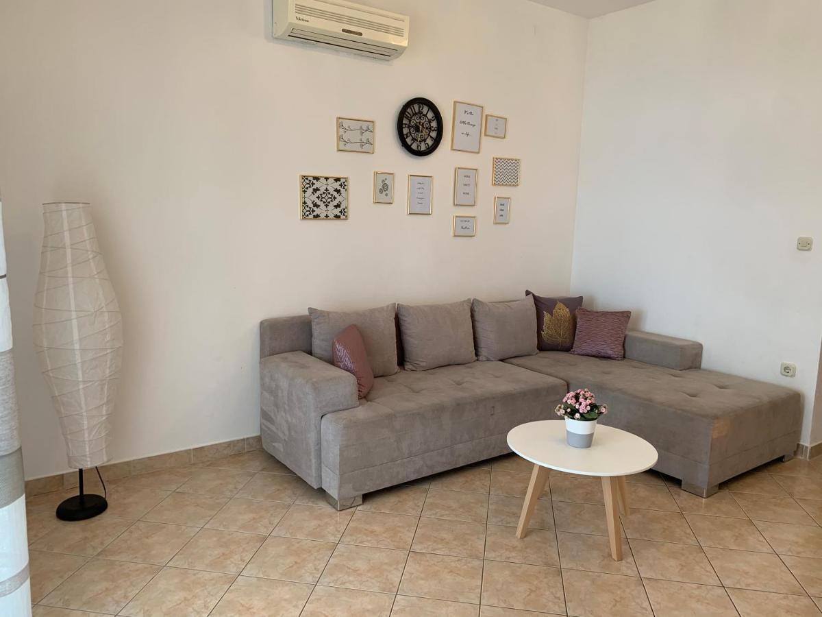 Ferienwohnung Omiš Relaxing Sea Lounge Marusici  Exterior foto